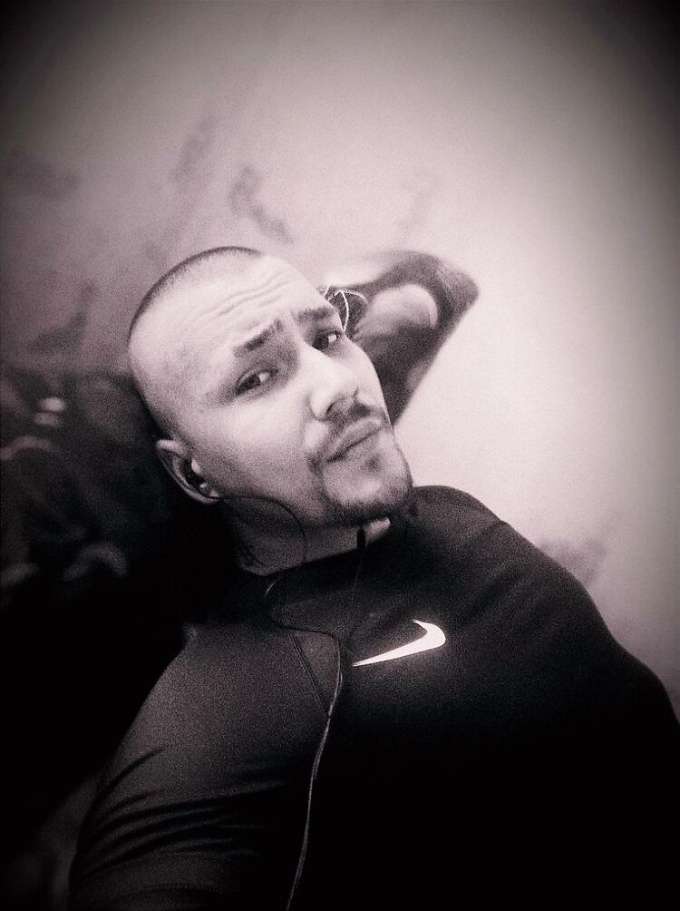  ,   Sergey, 31 ,   ,   , c , 