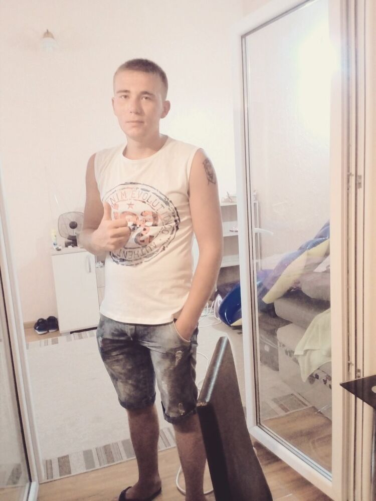  8835440  , 29 ,    