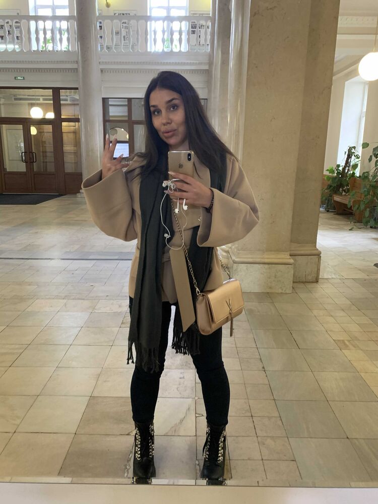  ,   Anastasia, 28 ,     , c 