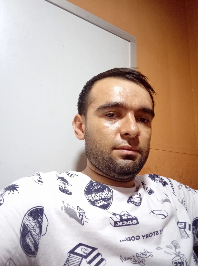  28035870  Abdusalom, 31 ,    -