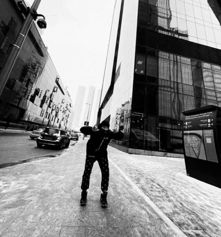 ���� 40718080 ����� ������, 24 ����, ���� ���������� � ������