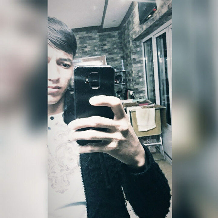  18702700  Jrn, 28 ,    