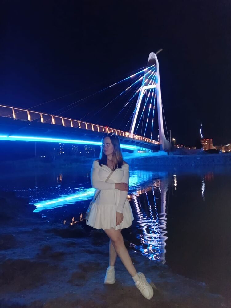 ���� 52963600 ������� ������, 33 ����, ���� ���������� � ����������