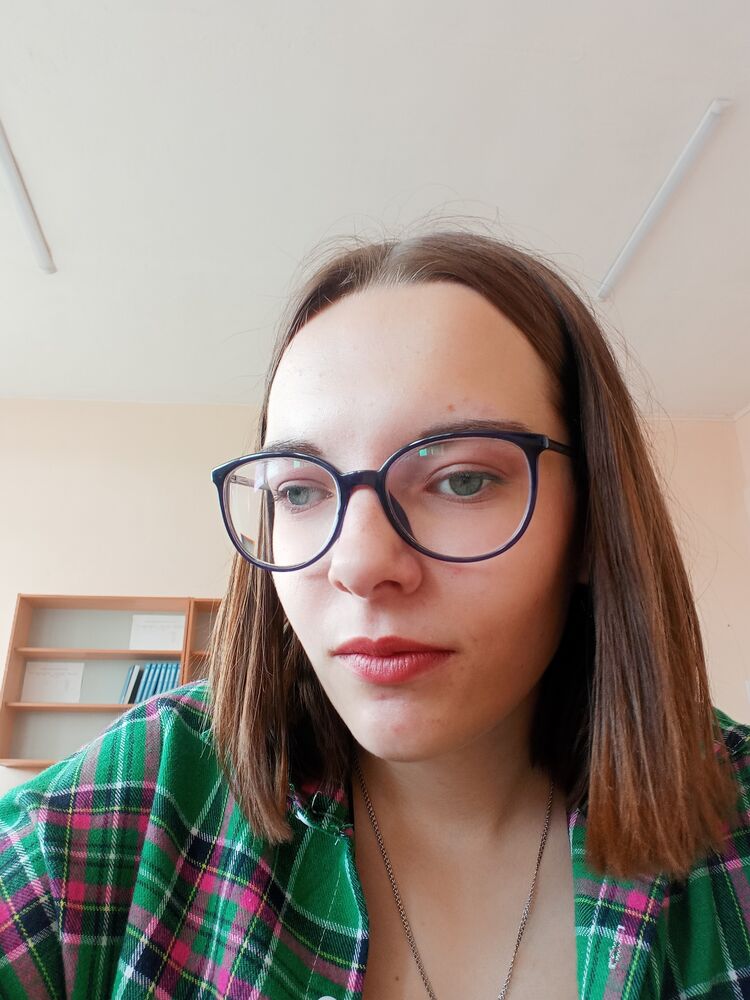  33078890  , 21 ,    