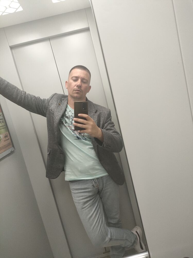 ���� 46715930 ������� �������, 37 ���, ���� ���������� � �������������