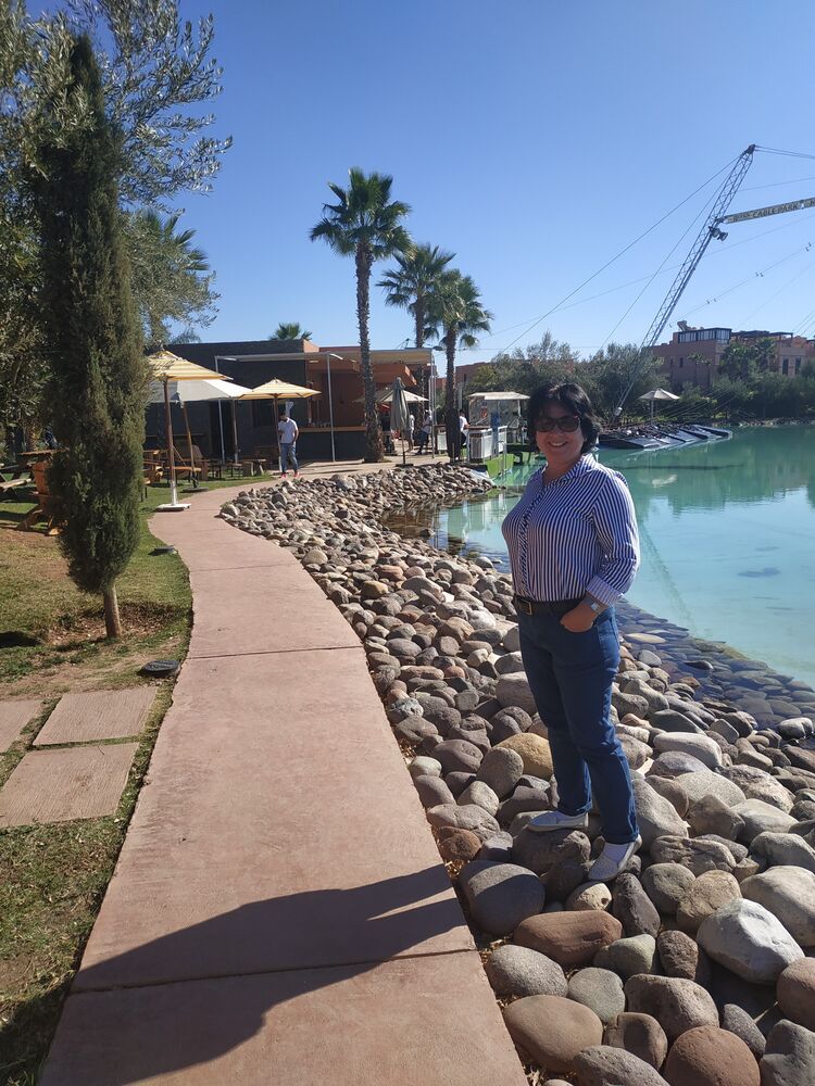  ,   Alisa, 52 ,     , c 