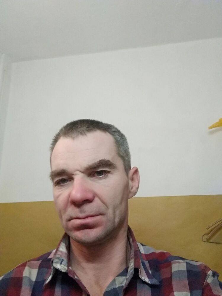  ,   Robert, 48 ,   ,   , c 