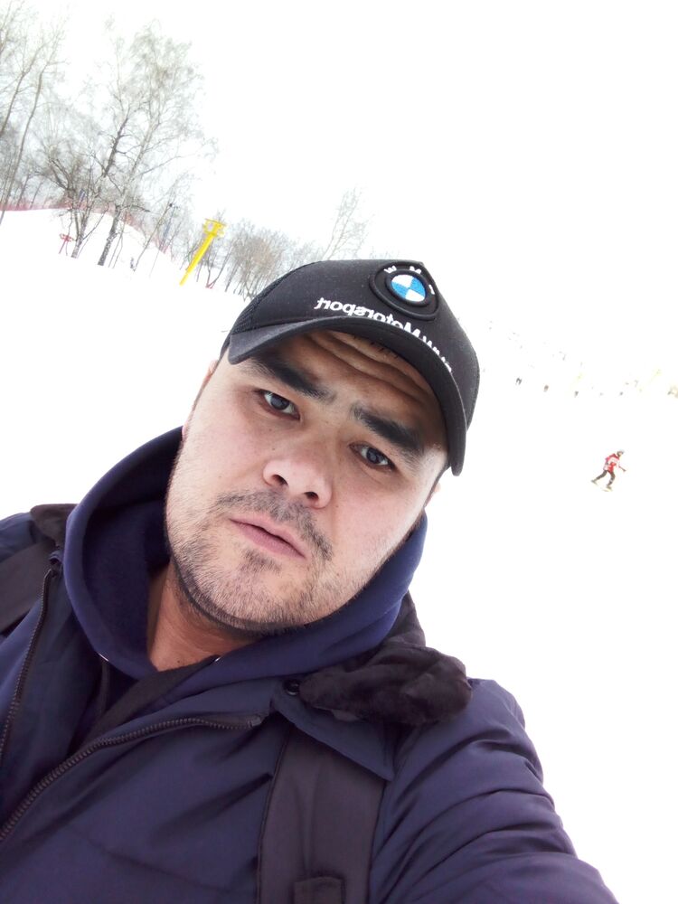  ,   Muhamed, 32 ,   ,   , c , 