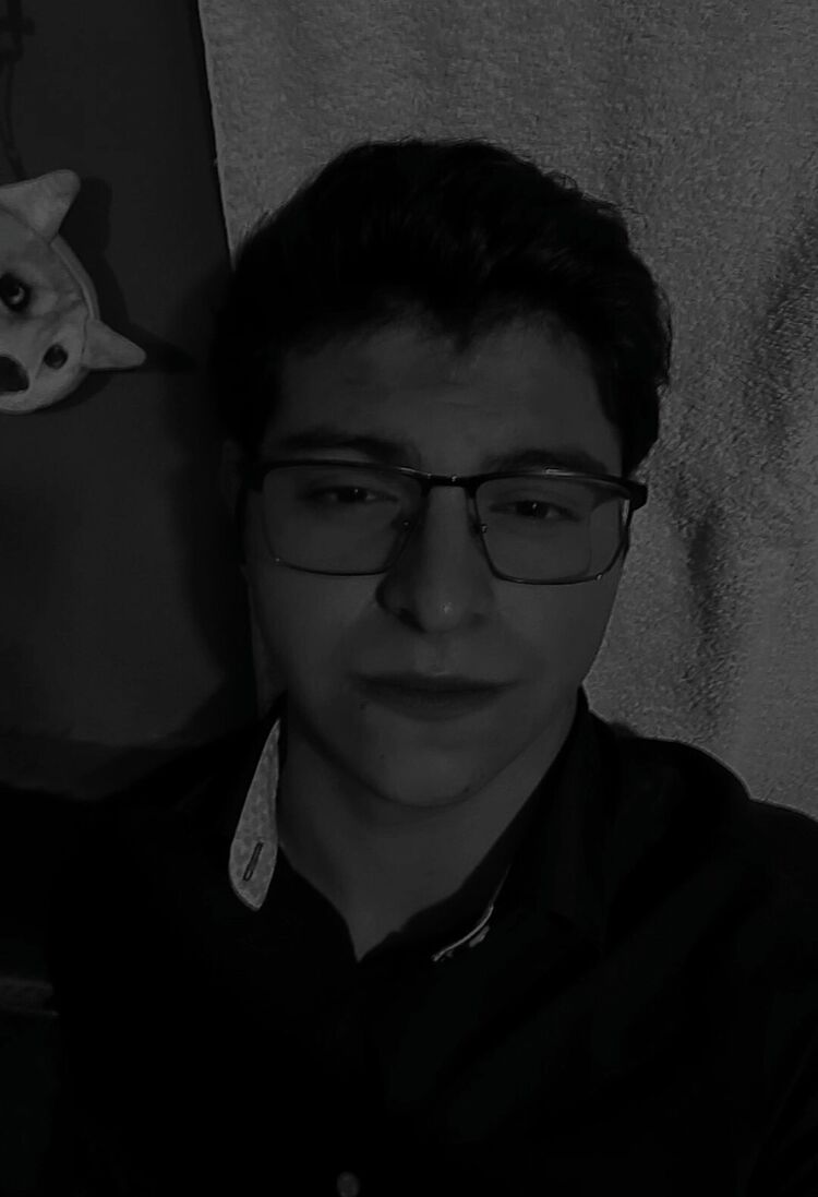 --,   Felix Erazo, 20 ,   ,   
