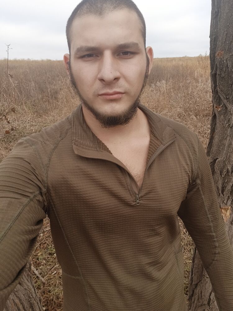  39589490  , 23 ,    