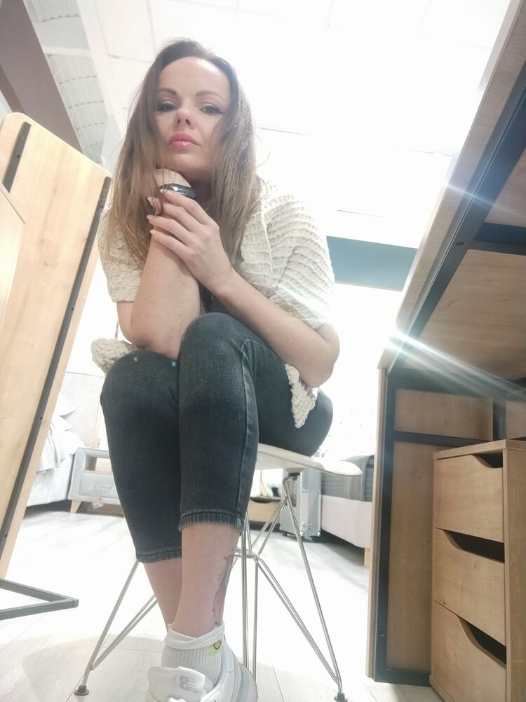  38771270  , 37 ,    
