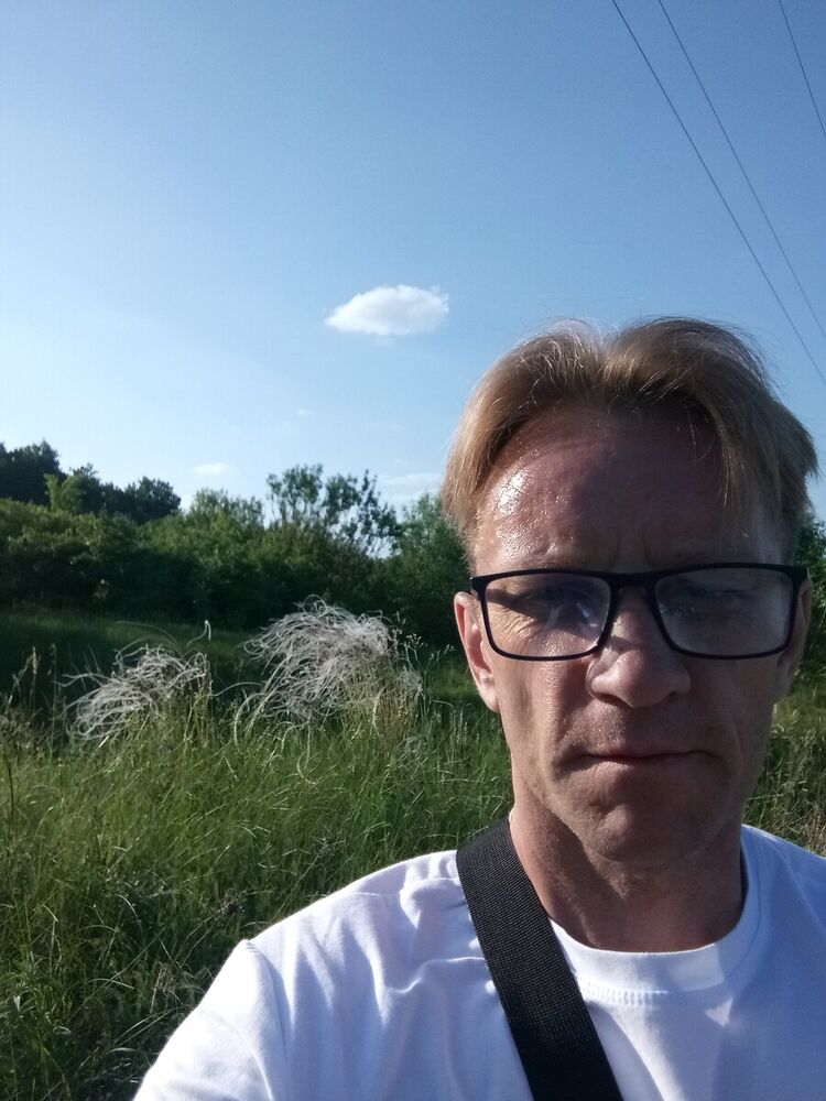  ,   Andrei, 48 ,   ,   , c 