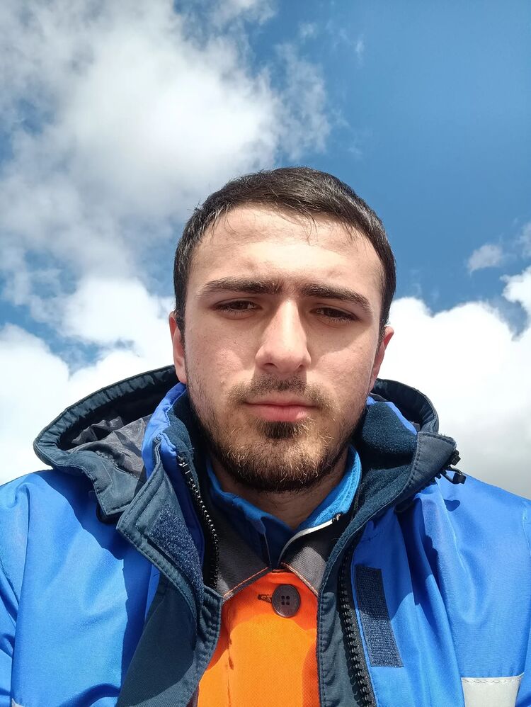  --,   , 24 ,   ,   