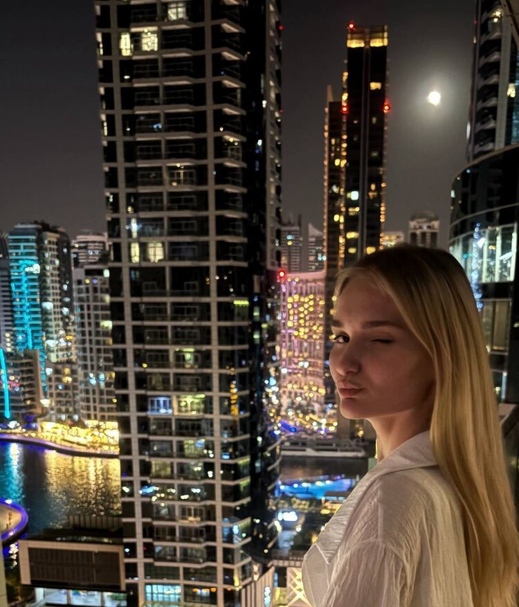  -,   , 21 ,   ,   