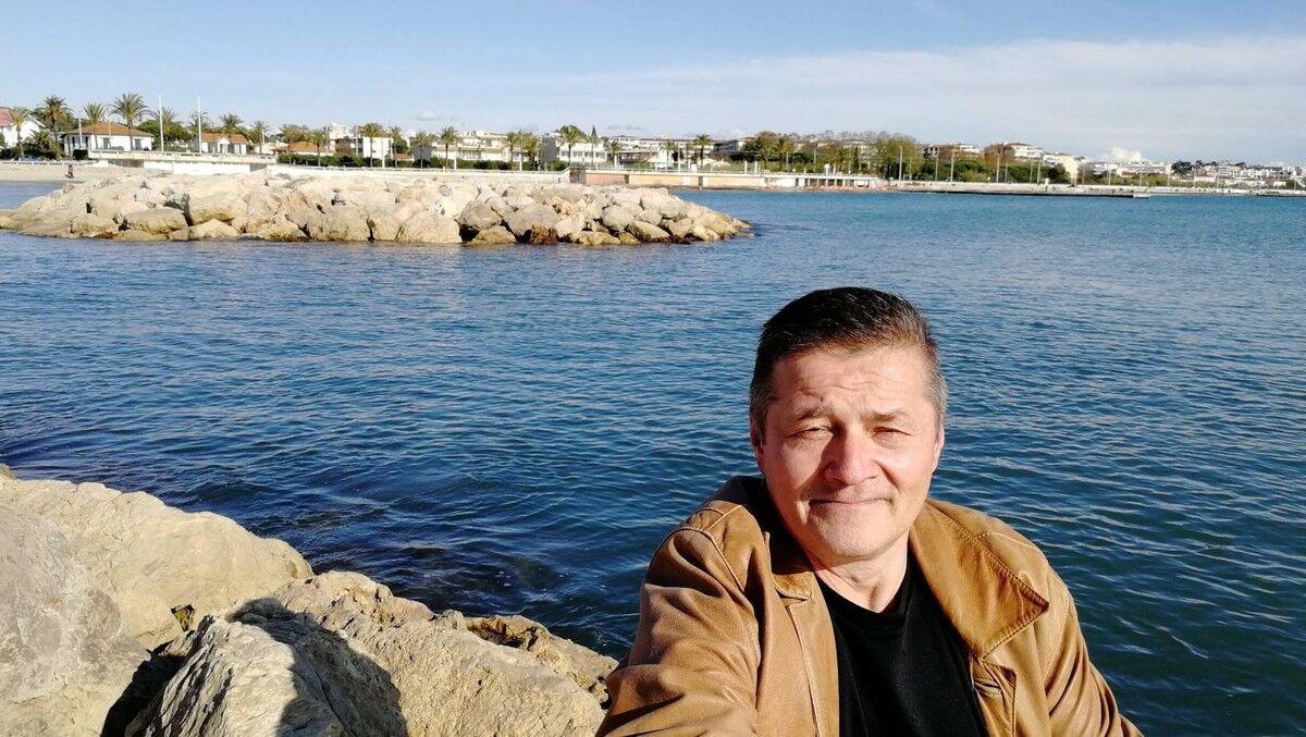  ,   Piotr, 57 ,   ,   , c 