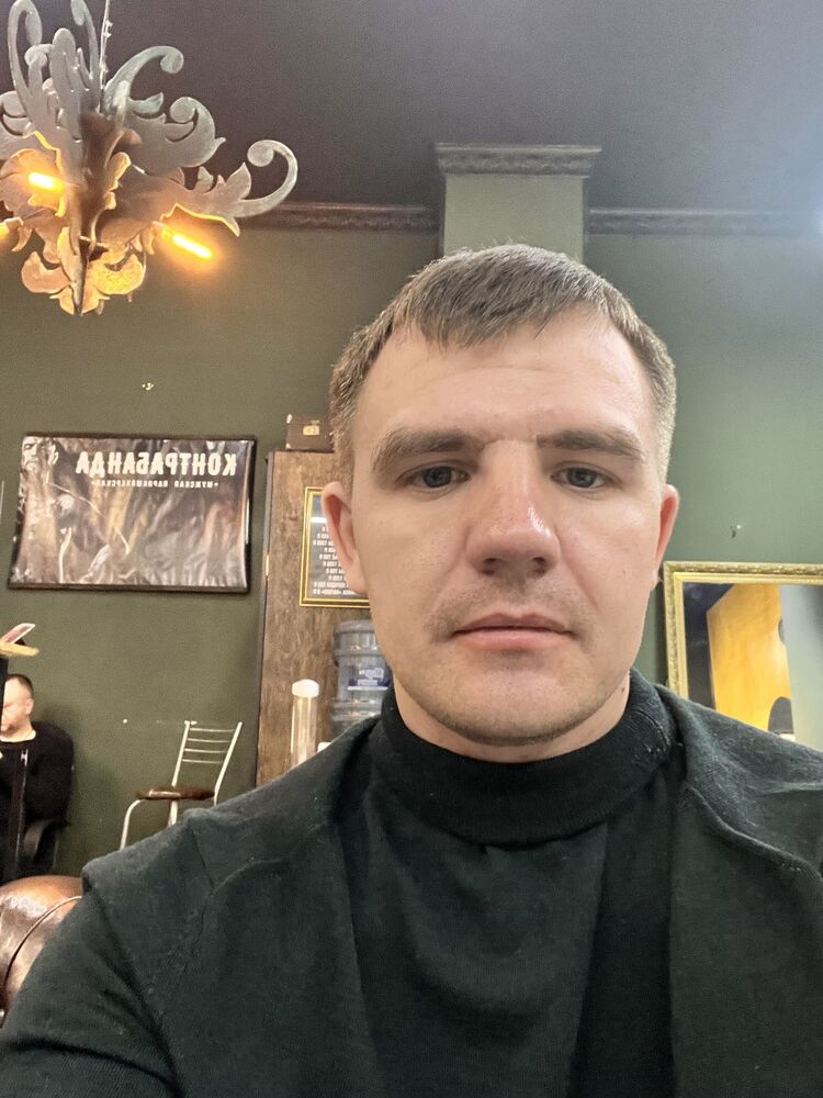  48699030  , 31 ,    
