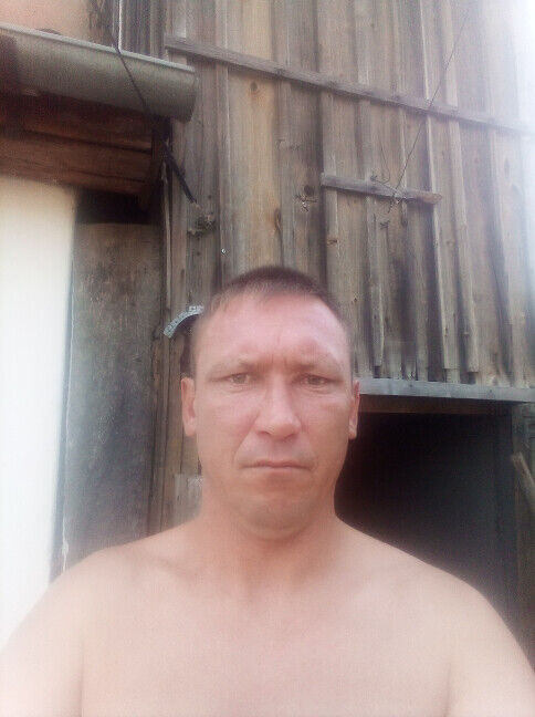  21223760  , 40 ,    