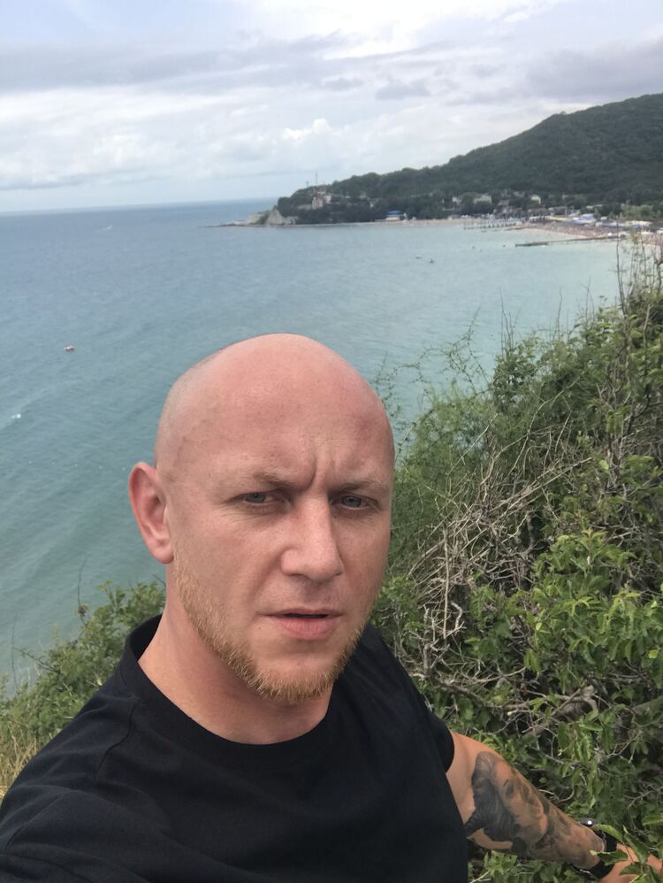  44645970  , 38 ,    --