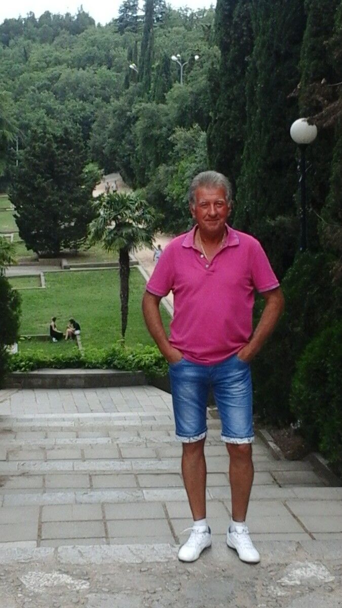  -,   , 70 ,   