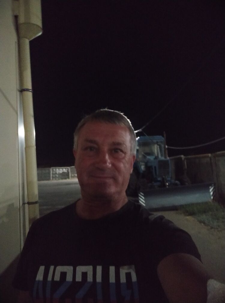  38099820  , 63 ,    
