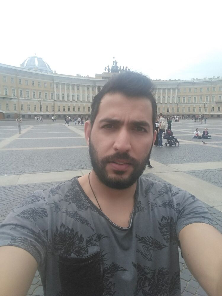  ,   Falah, 32 ,  