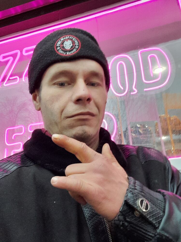  54748730  , 28 ,    --