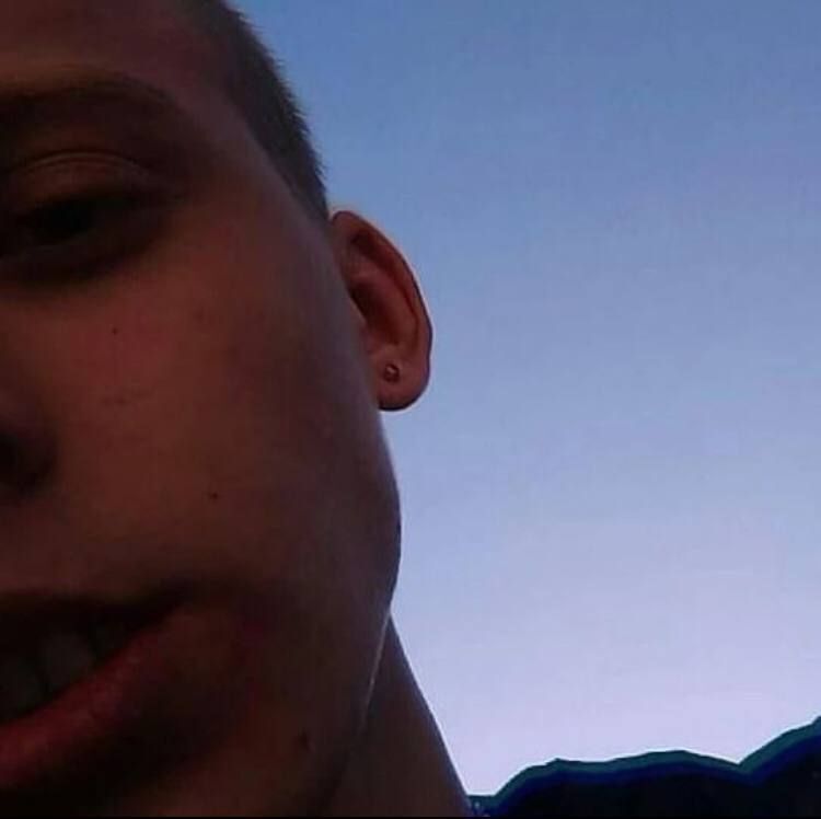  31053460  , 21 ,    