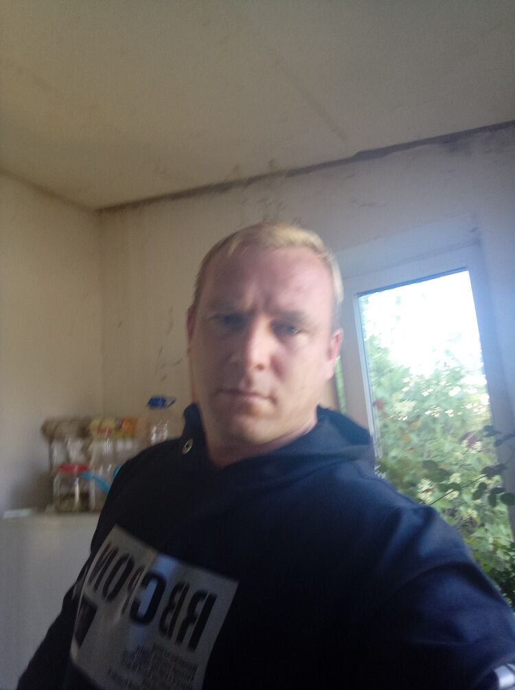  34431690  Nlkolas, 38 ,    