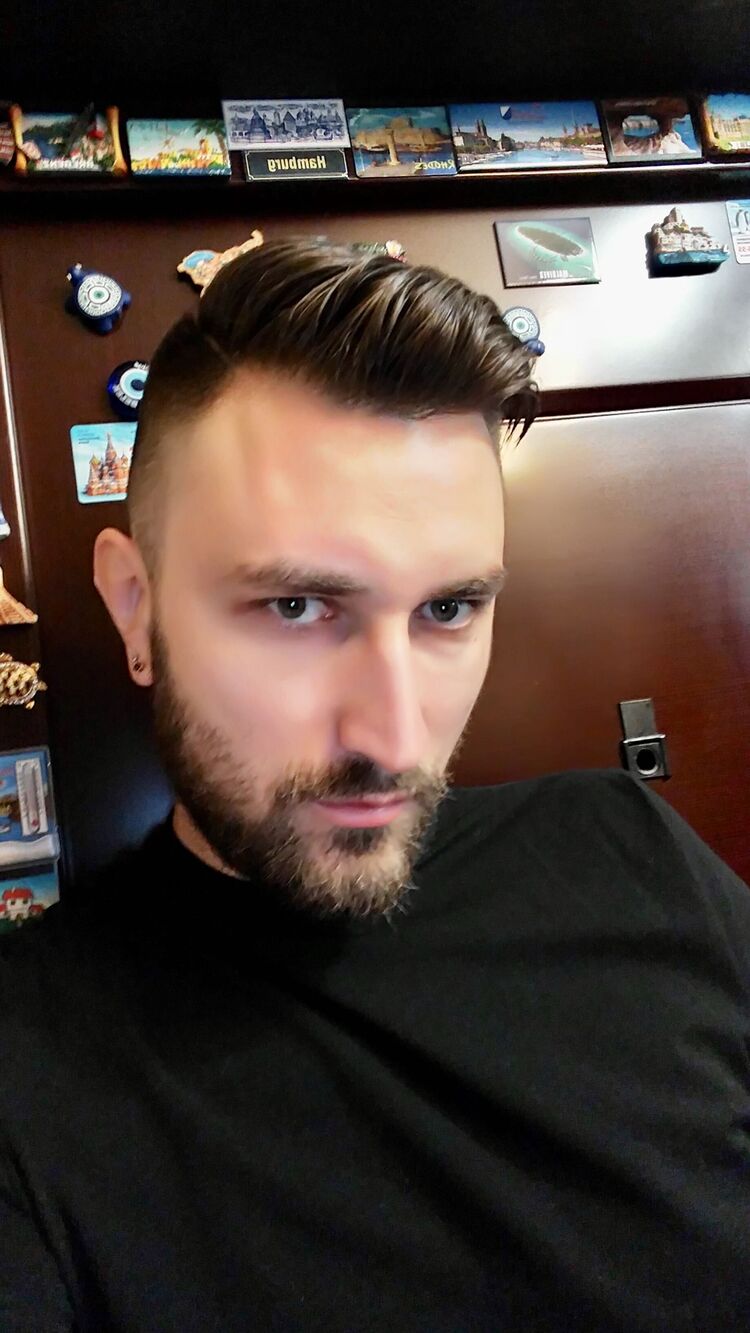  54195160  Pasha, 39 ,    