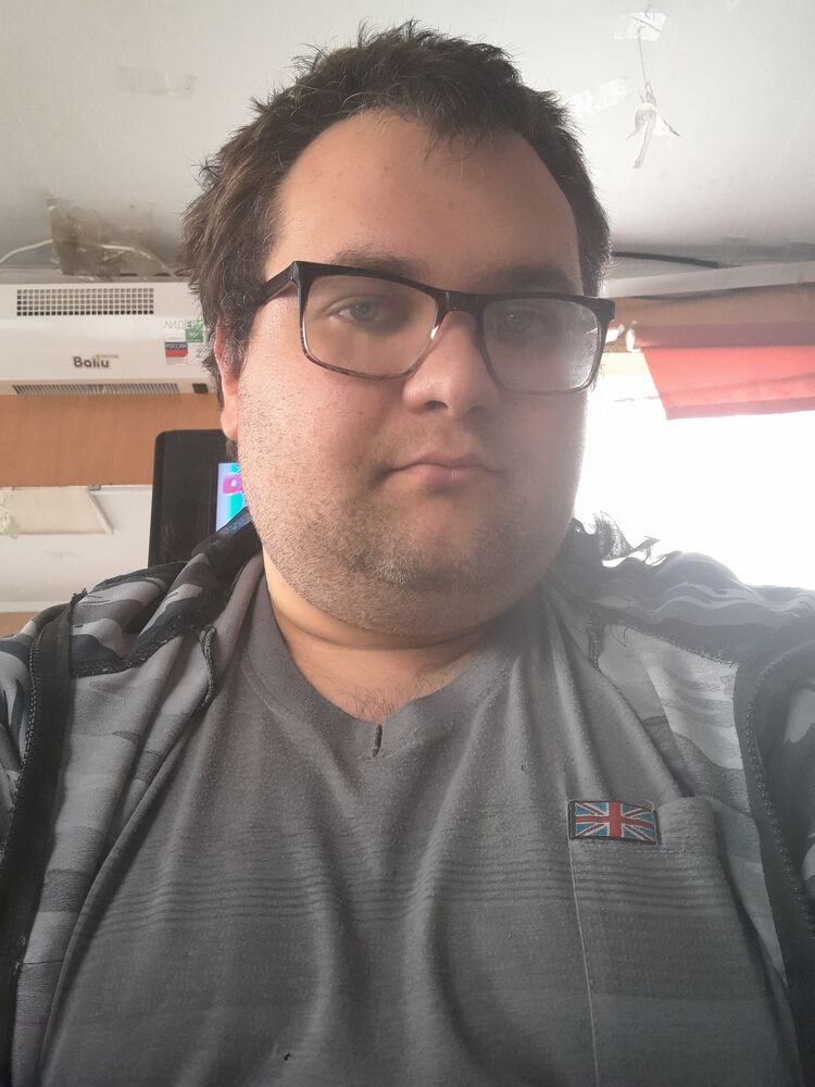  51648800  Vladimir, 30 ,    