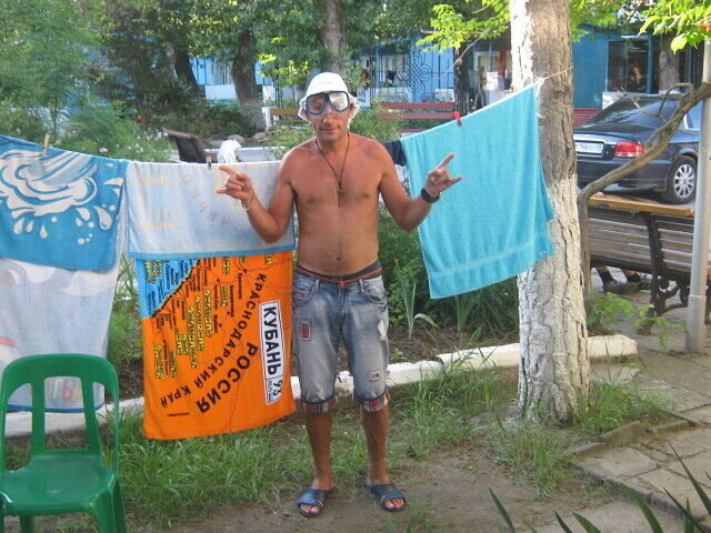  40038970  , 53 ,    