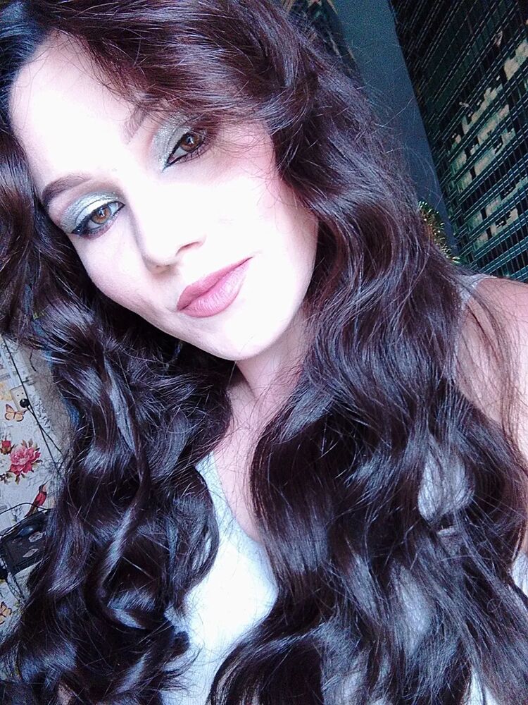  -,   Alina, 23 ,   