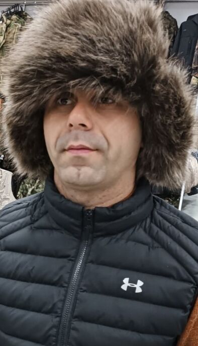  39610720  , 37 ,    --