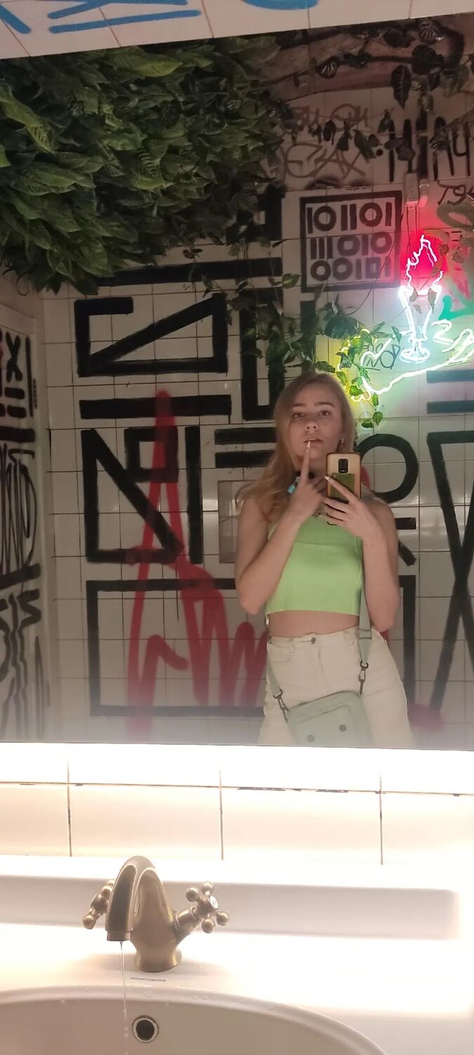  ,   , 20 ,   c 