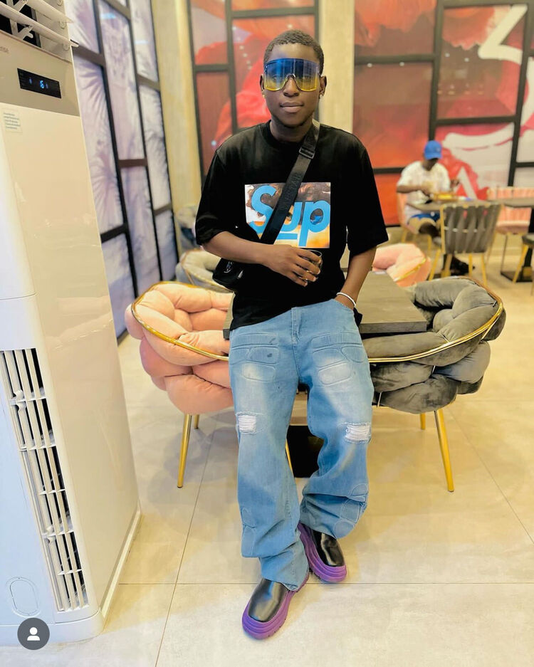 ���������� ������, ���� ������� Poppularthug, 30 ���, ������������ ��� ������, ����� � ���������, c�������� ���������, ���������