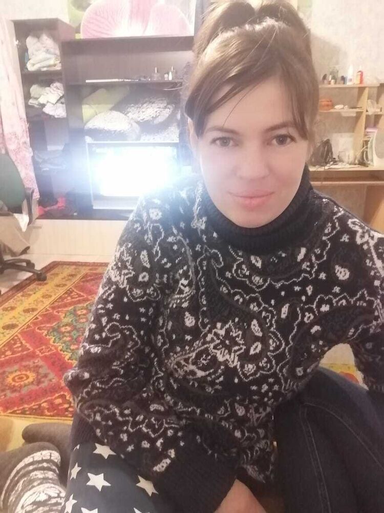  31303220  Maria, 39 ,    