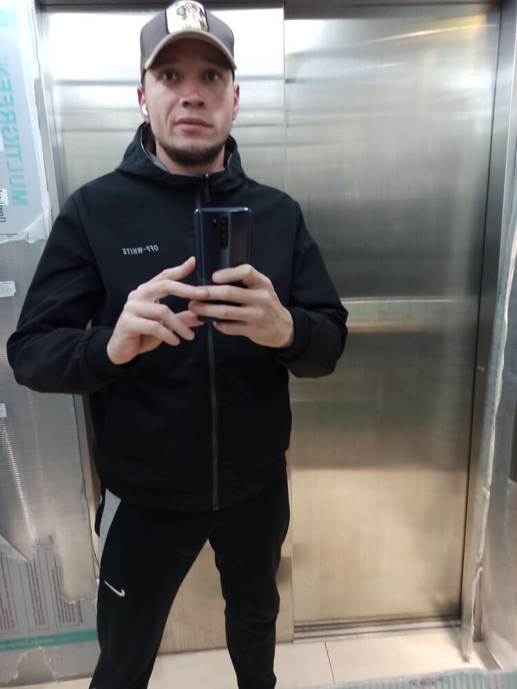  38933140  , 34 ,    