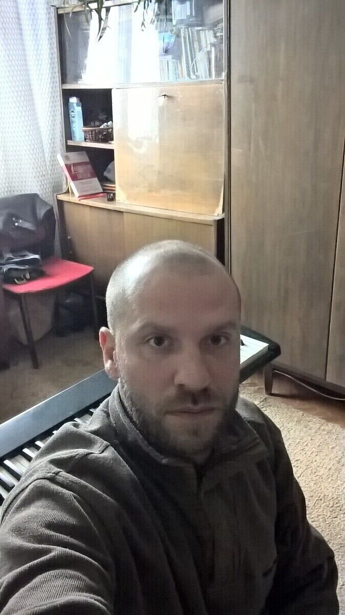  ,   Andrei, 34 ,   ,   
