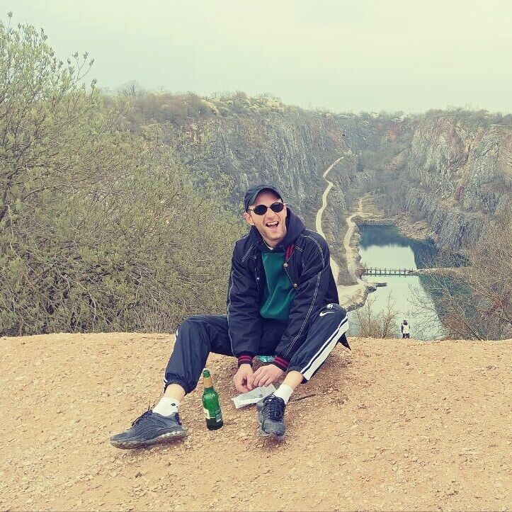  ,   Artem, 32 ,   ,   