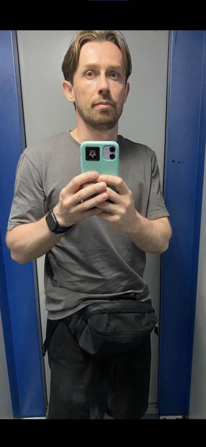  52876110  , 42 ,    