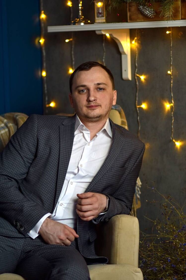 ���������� ������-��-����, ���� ������� ��������, 34 ����, ������������ ��� ����� � ���������, c�������� ���������