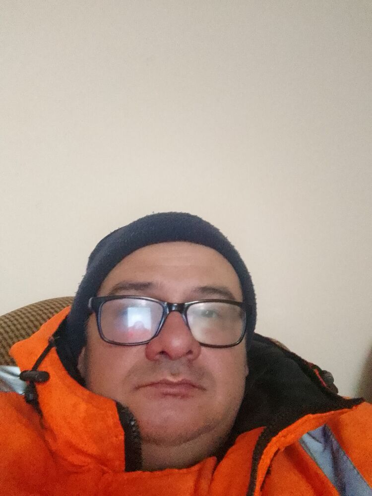  48009640  , 42 ,    