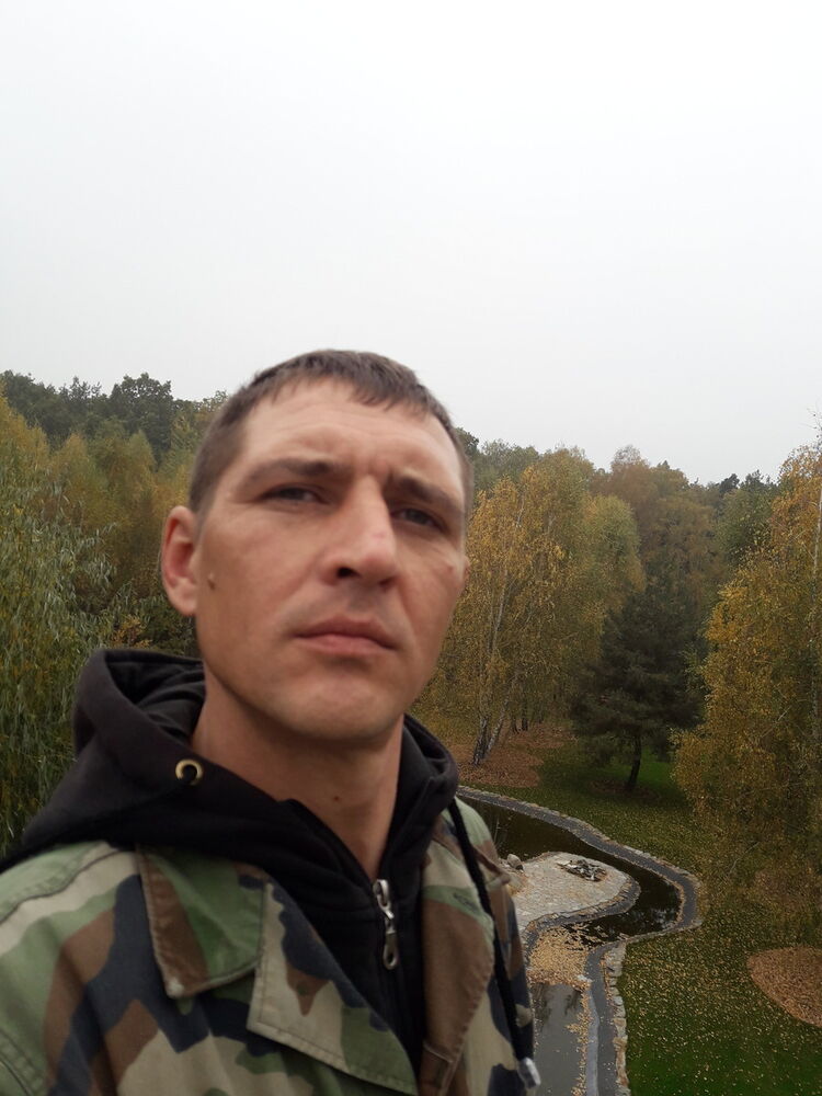  14815510  Mikolai, 43 ,    