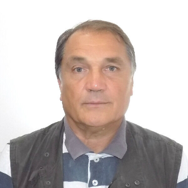  28166570  Nicholas, 66 ,    