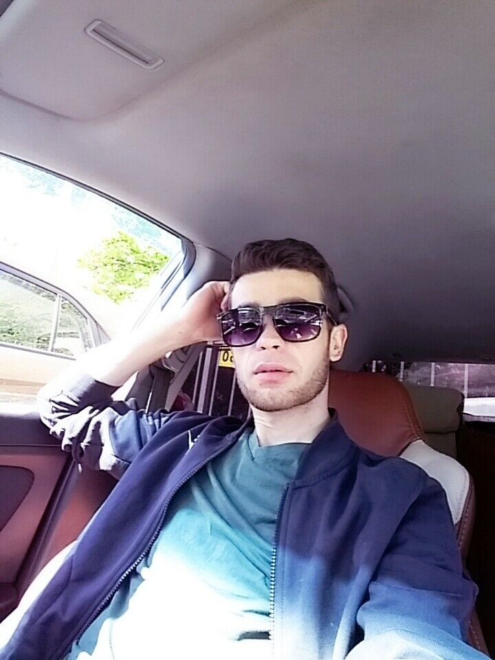 ���� 13506470 ������� ������  �, 37 ���, ���� ���������� � �����-����������