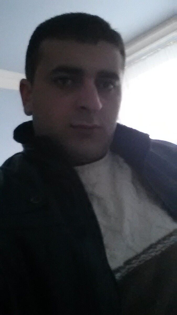  5622960  Gegham, 33 ,    