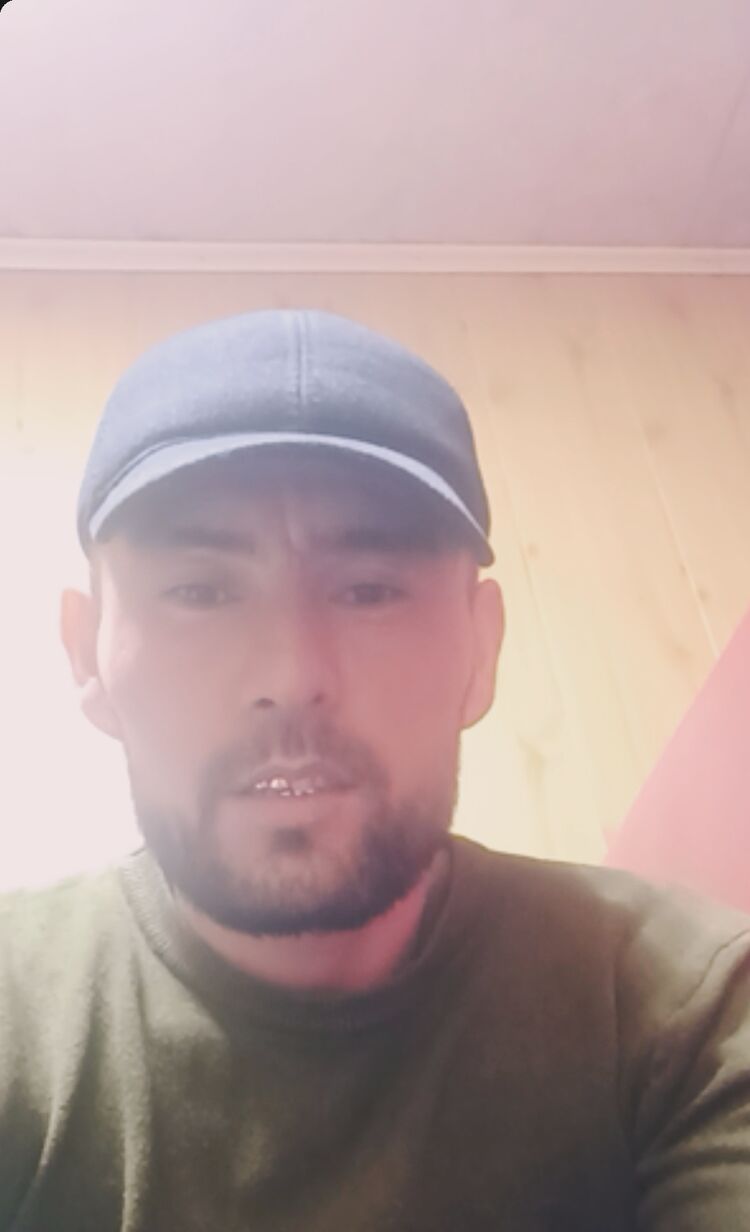  35882660  , 39 ,    --
