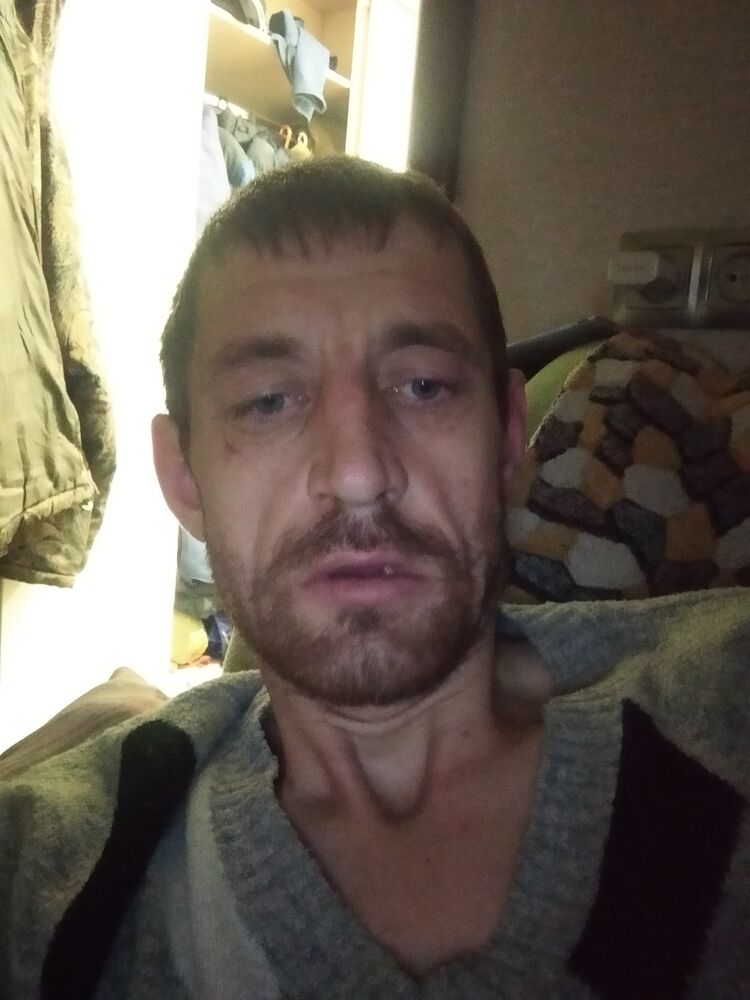  31825920  , 42 ,    