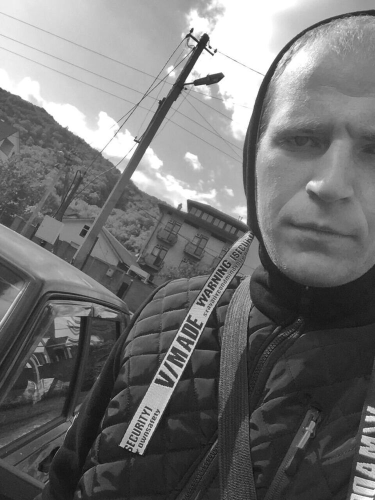  23888390  Aleksey, 25 ,    -