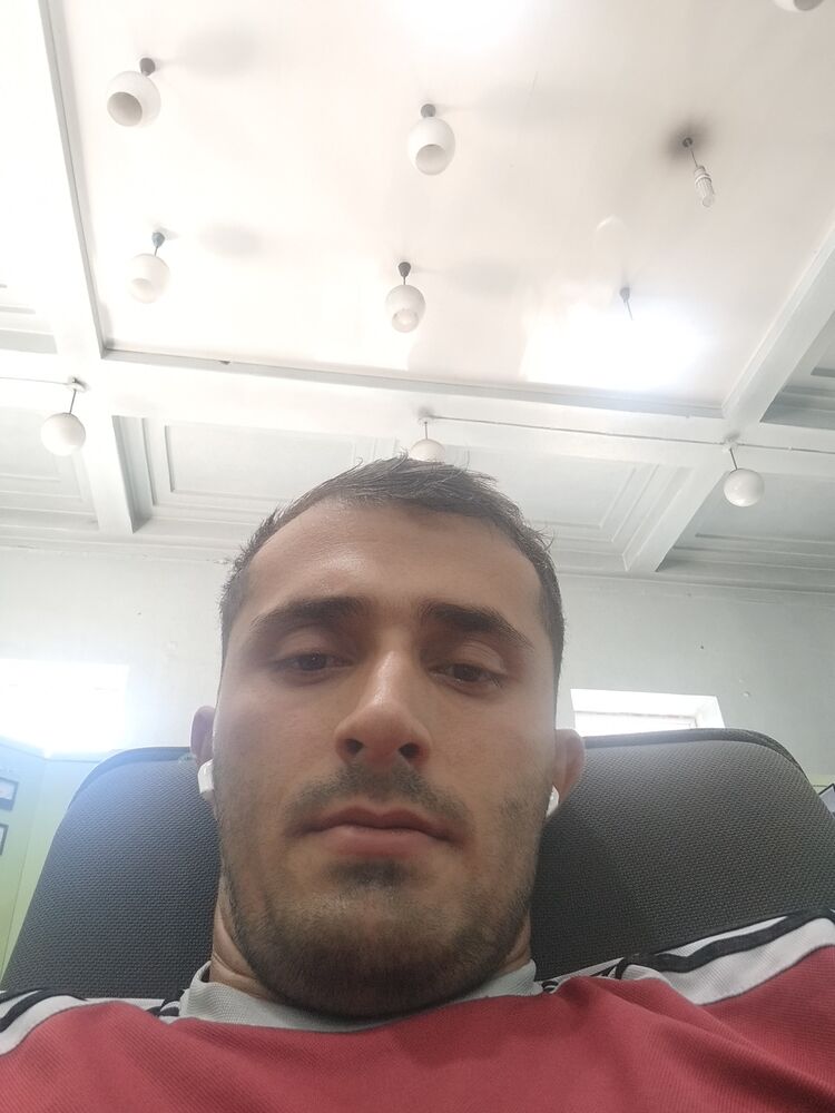  48434770  Rasul, 28 ,    